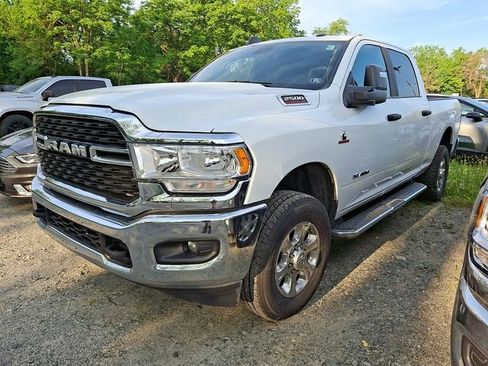 Used 2024 RAM 2500 Big Horn AWD/4WD image 3
