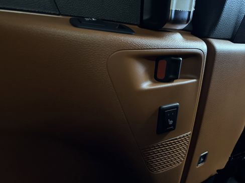 New 2026 Chrysler Pacifica Pinnacle image 28