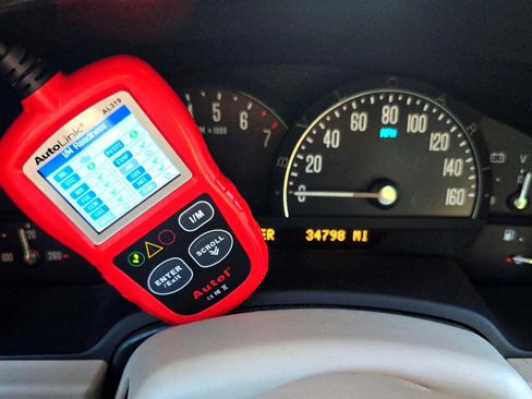 Used 2004 Cadillac XLR image 43