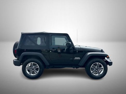 Used 2015 Jeep Wrangler Sport w/ Quick Order Package 24S AWD/4WD image 5