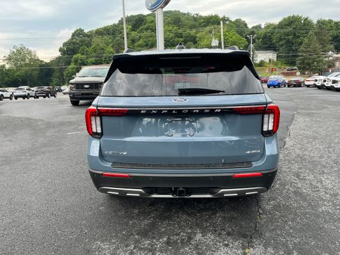 New 2026 Ford Explorer Active w/ Active Comfort Package AWD/4WD image 6