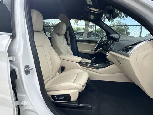 Used 2019 BMW X3 xDrive30i w/ Premium Package AWD/4WD image 9