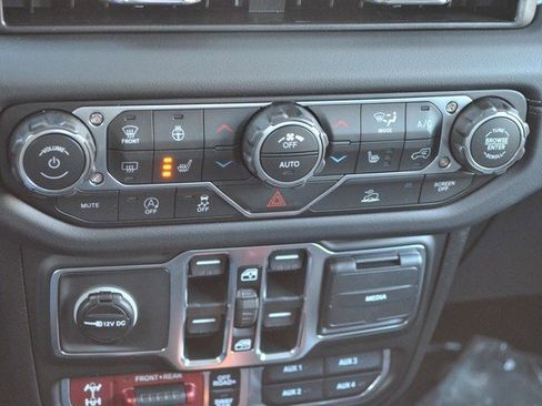 New 2026 Jeep Gladiator Rubicon image 27