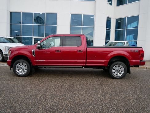 Certified 2022 Ford F350 Platinum w/ FX4 Off-Road Package image 26