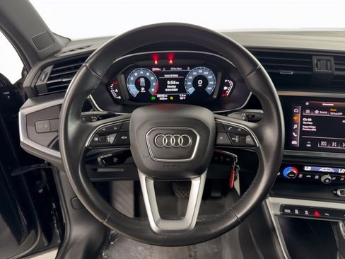 Used 2022 Audi Q3 2.0T Premium AWD/4WD image 10