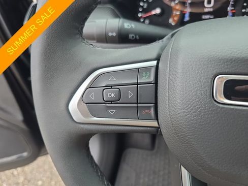 Certified 2025 Jeep Compass Latitude w/ Convenience Group AWD/4WD image 22