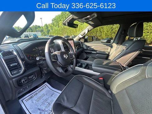 Used 2025 RAM 1500 Laramie w/ Night Edition AWD/4WD image 27