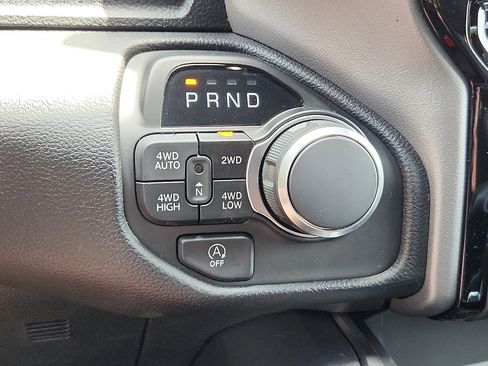 New 2026 RAM 1500 Big Horn AWD/4WD image 12