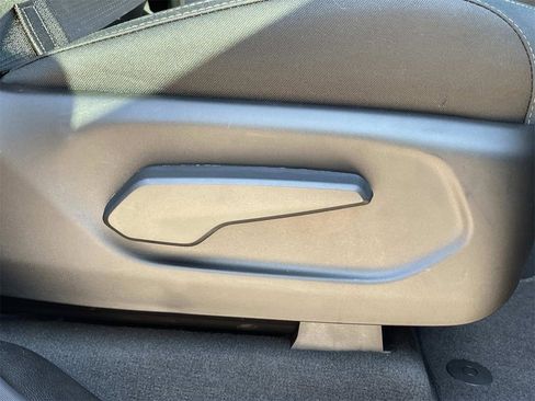 New 2025 Jeep Grand Cherokee L Laredo w/ Luxury Tech Group I image 30