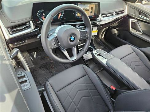 New 2026 BMW X1 xDrive28i w/ Technology Package AWD/4WD image 3
