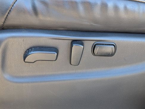 Used 2021 INFINITI QX80 Luxe w/ All-Season Package image 16