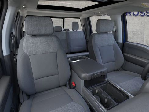 New 2026 Ford F250 XLT w/ XLT Premium Package image 10