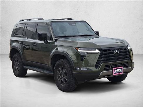 Used 2025 Lexus GX 550 AWD/4WD image 3