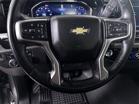Used 2025 Chevrolet Silverado 1500 LT image 11