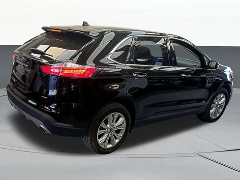 Used 2024 Ford Edge Titanium image 5