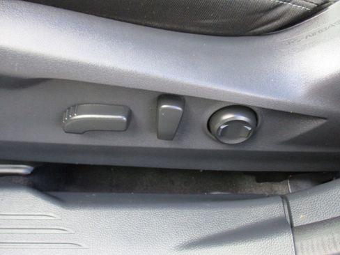 Used 2023 Subaru Legacy Premium image 13