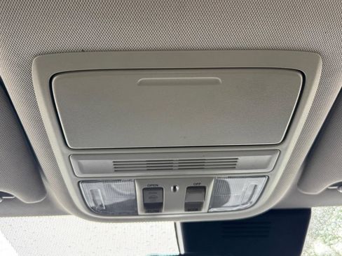 Used 2019 Honda Accord EX image 13