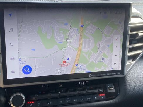 Used 2023 Toyota Tundra Limited image 43