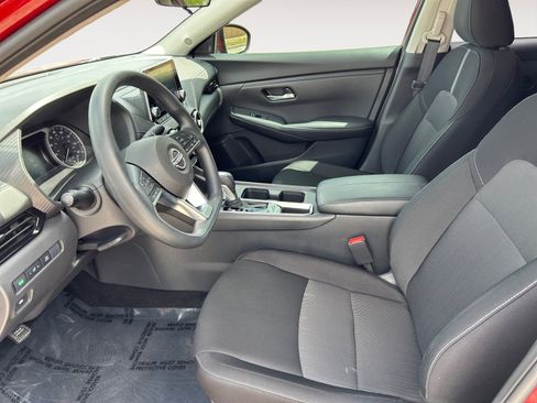 Used 2025 Nissan Sentra SV image 11