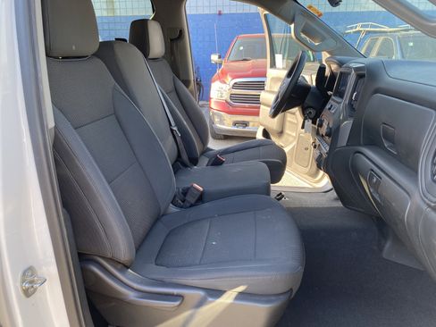Used 2020 Chevrolet Silverado 1500 Custom w/ Custom Value Package RWD image 22
