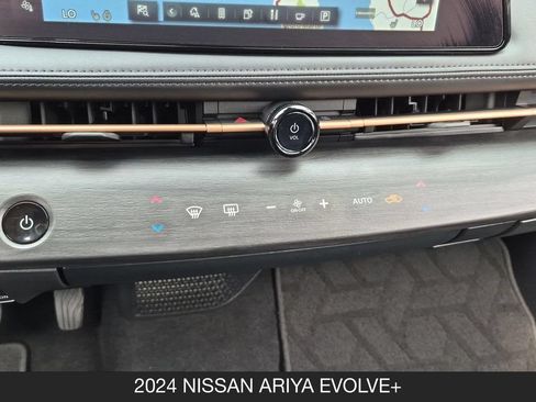 Used 2024 Nissan Ariya FWD image 24