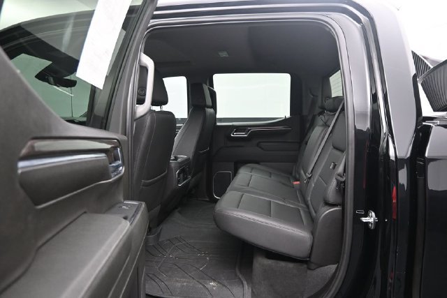 Used 2023 Chevrolet Silverado 1500 LTZ w/ LTZ Premium Package AWD/4WD image 11
