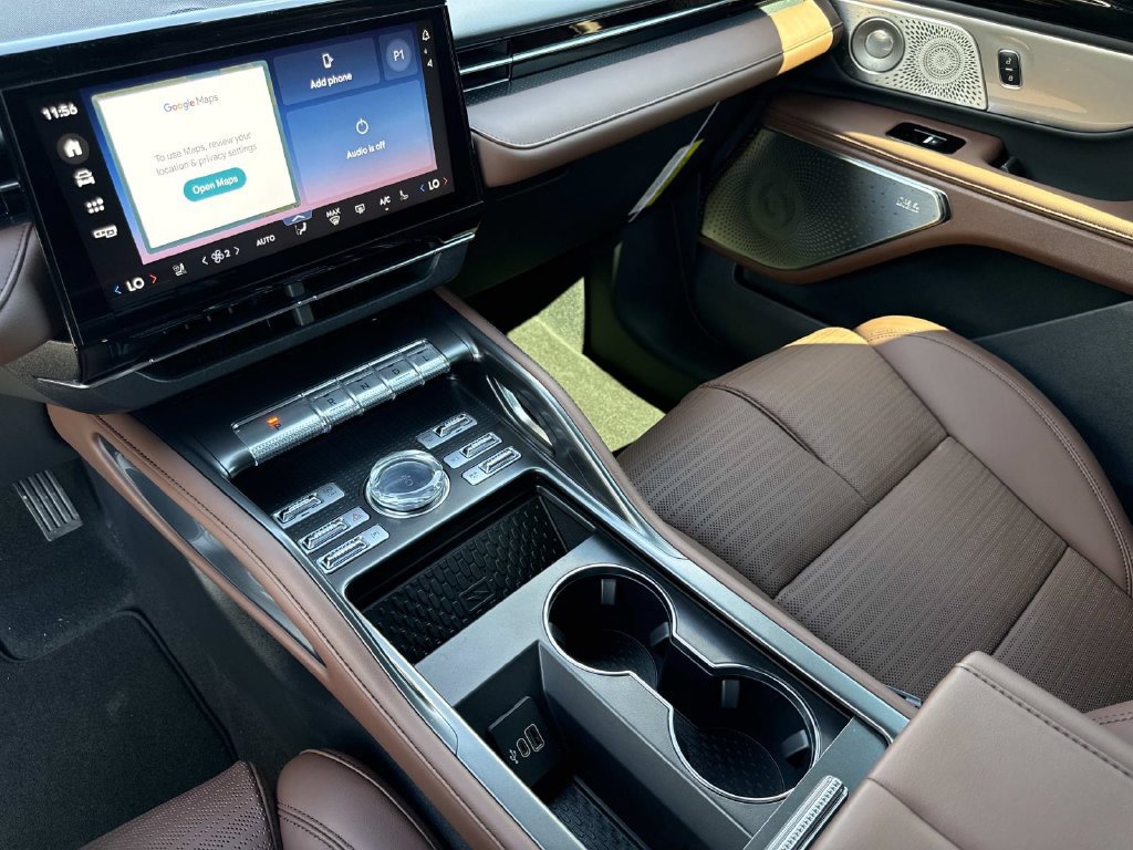 New 2026 Lincoln Nautilus Reserve AWD/4WD image 25