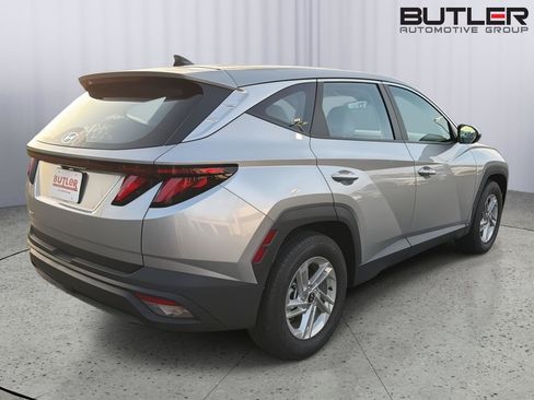 Used 2025 Hyundai Tucson SE FWD image 6