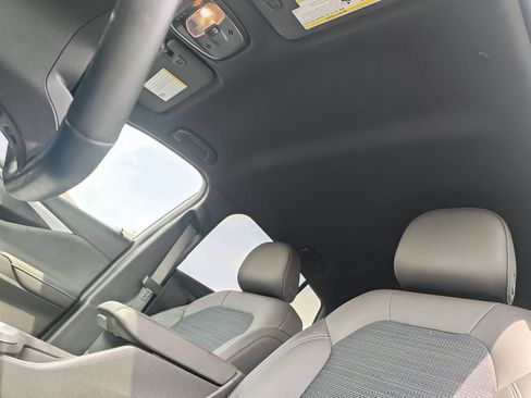 Used 2024 Buick Envista Preferred FWD image 23