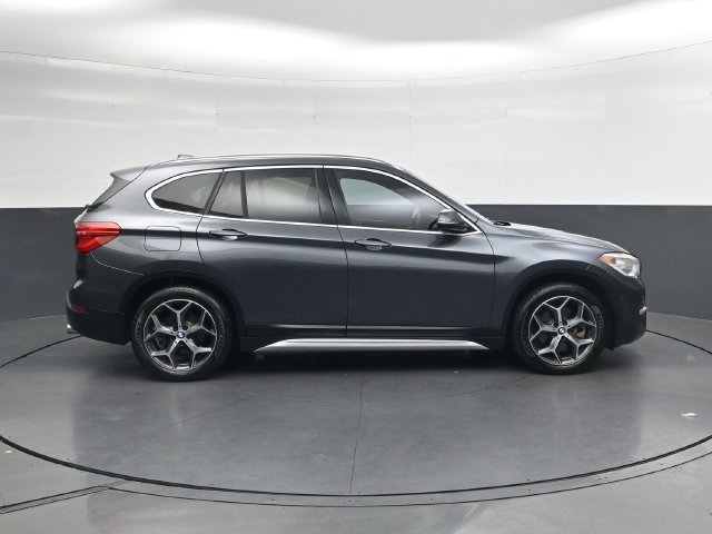 Used 2017 BMW X1 xDrive28i AWD/4WD image 3