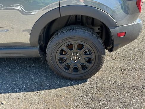 Used 2025 Ford Bronco Sport Badlands AWD/4WD image 28
