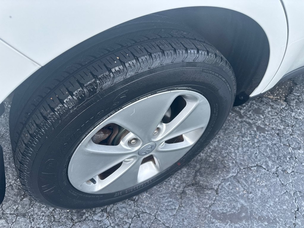 Used 2015 Kia Soul FWD image 6