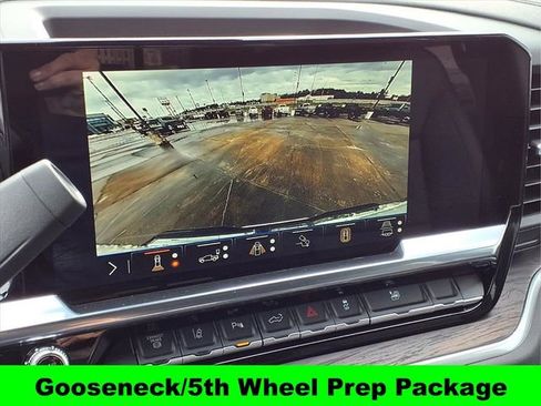 New 2026 GMC Sierra 2500 SLT w/ SLT Premium Package image 9