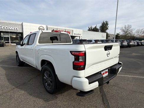 New 2026 Nissan Frontier SV w/ Tow Package image 6