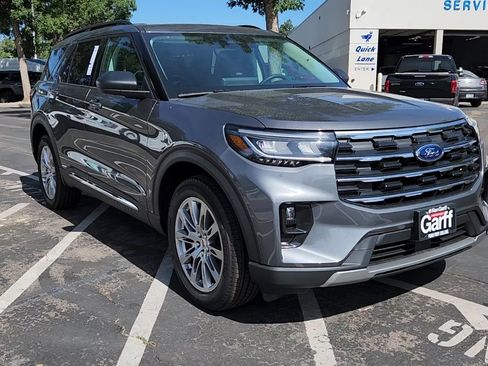 New 2025 Ford Explorer Active w/ Active Comfort Package image 11