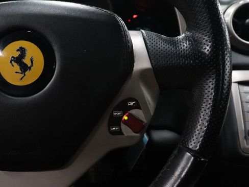 Used 2010 Ferrari California image 16