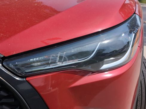 Certified 2022 Toyota Corolla Cross LE FWD image 6