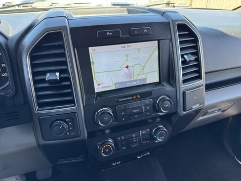 Used 2020 Ford F150 XLT w/ Equipment Group 302A Luxury AWD/4WD image 27