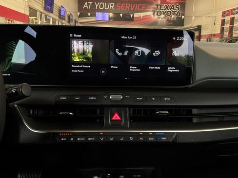 Used 2025 Kia K4 FWD image 27
