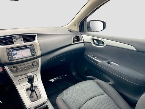 Used 2014 Nissan Sentra SR w/ Premium Package FWD image 23