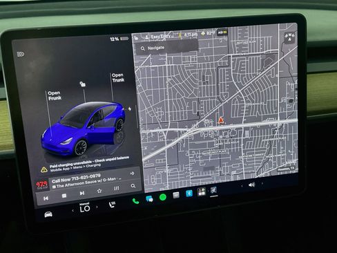 Used 2022 Tesla Model Y Long Range AWD/4WD image 21