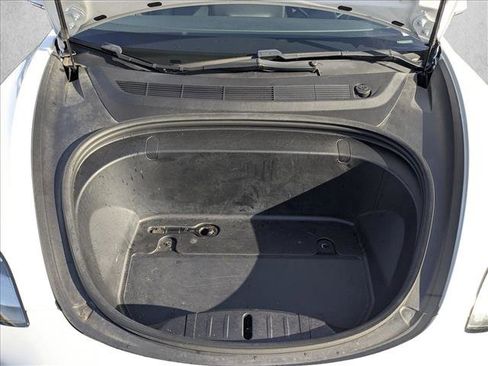 Used 2019 Tesla Model 3 Long Range image 22