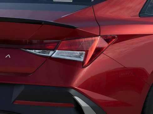 Certified 2026 Hyundai Elantra Sport FWD image 10