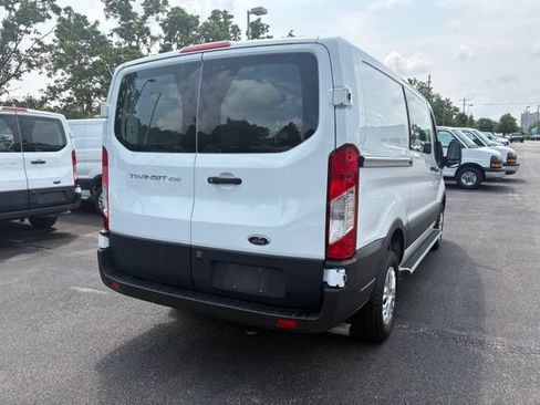 Used 2025 Ford Transit 250 Low Roof w/ Exterior Upgrade Package RWD image 5