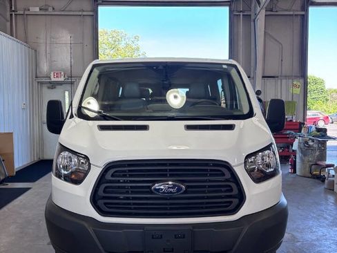 Used 2018 Ford Transit 350 XL RWD image 3