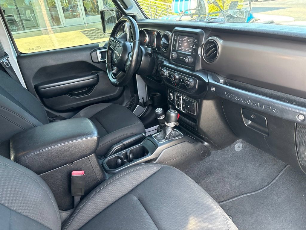 Used 2020 Jeep Wrangler Unlimited Sport S AWD/4WD image 12