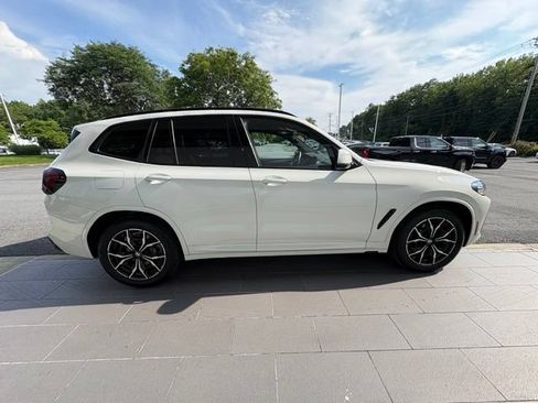 Used 2024 BMW X3 xDrive30i w/ M Sport Package AWD/4WD image 6