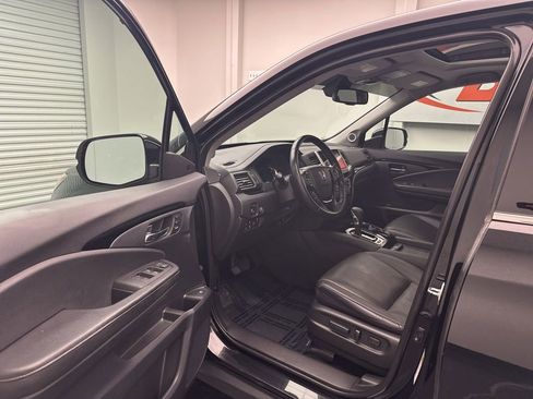 Used 2018 Honda Ridgeline RTL-E image 5