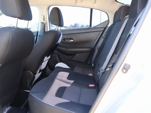 Used 2022 Nissan Sentra SV image 18