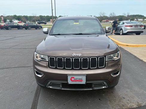 Used 2020 Jeep Grand Cherokee Limited AWD/4WD image 3